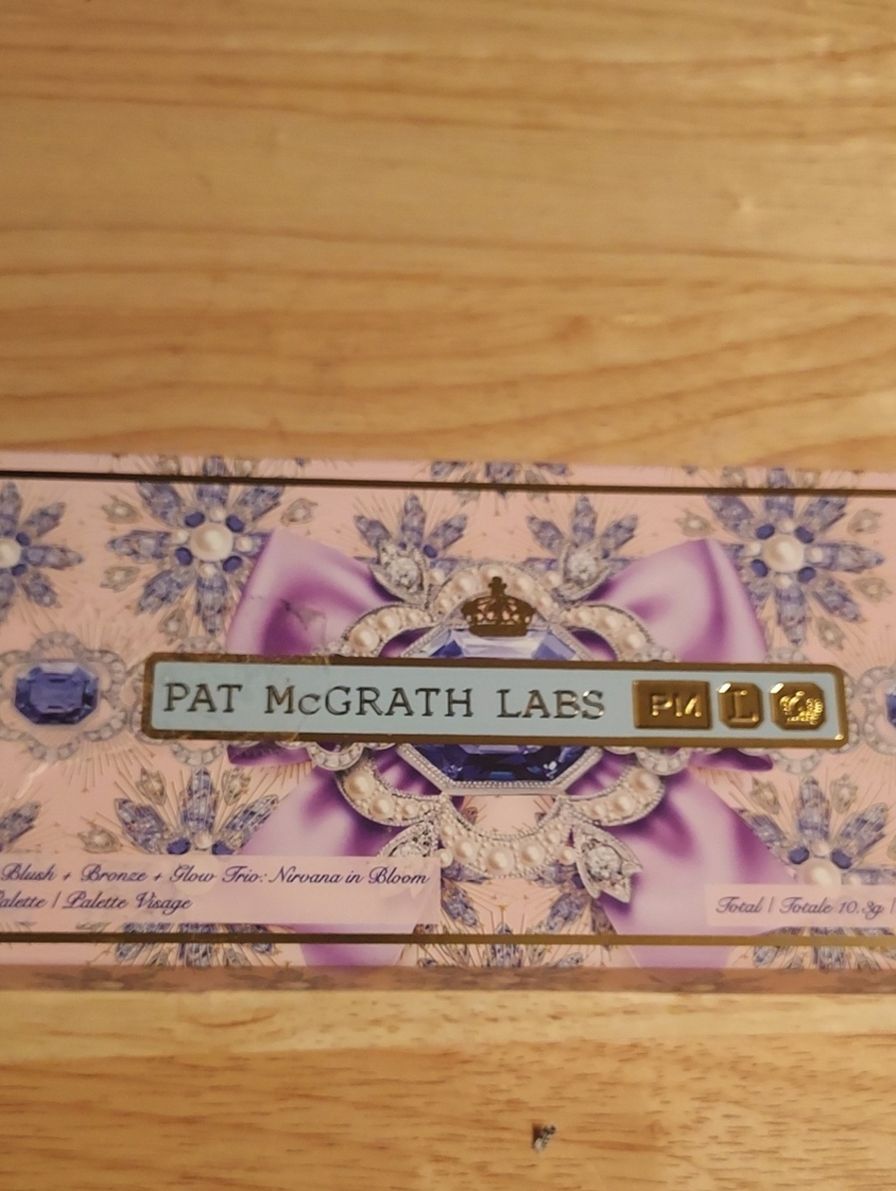 Pat McGrath Labs Glow Trio Palette - Pink & Purple Decorative Box